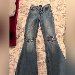 Hollister mid rise medium wash  flare jeans size 3